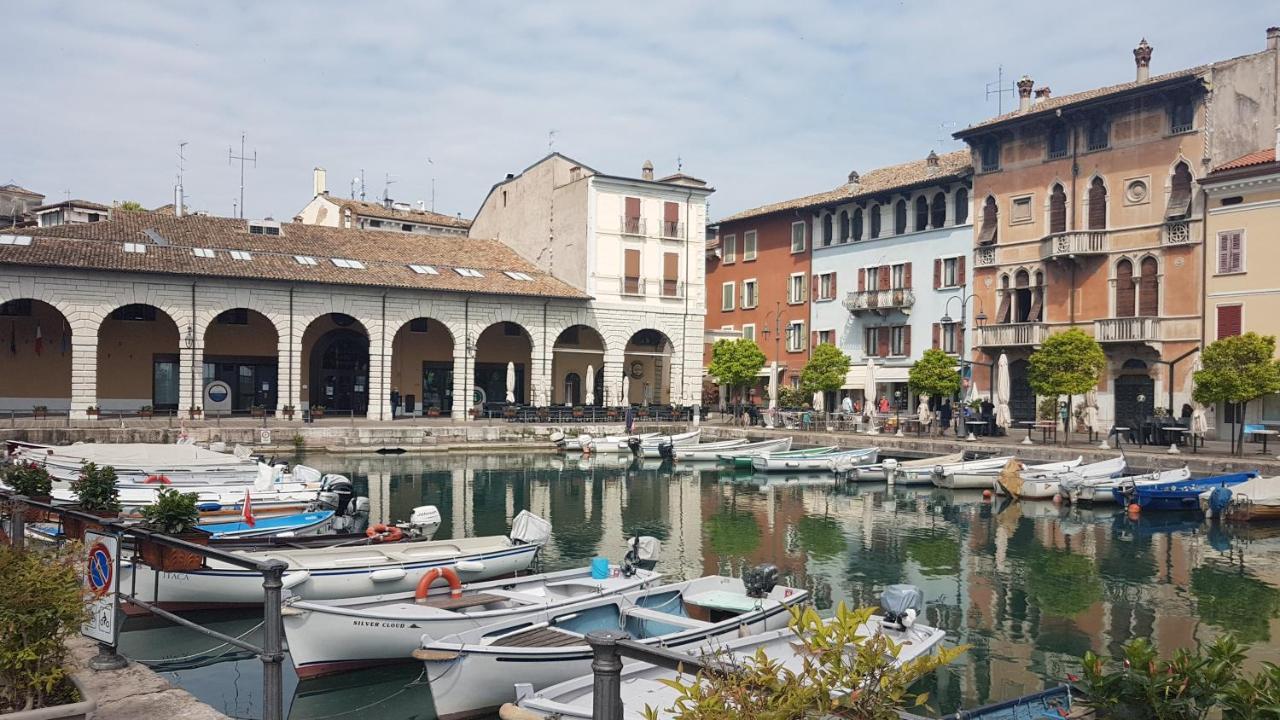 Apartmán Luminoso Trilocale Con Piscina E Giardino Privato Desenzano del Garda Exteriér fotografie