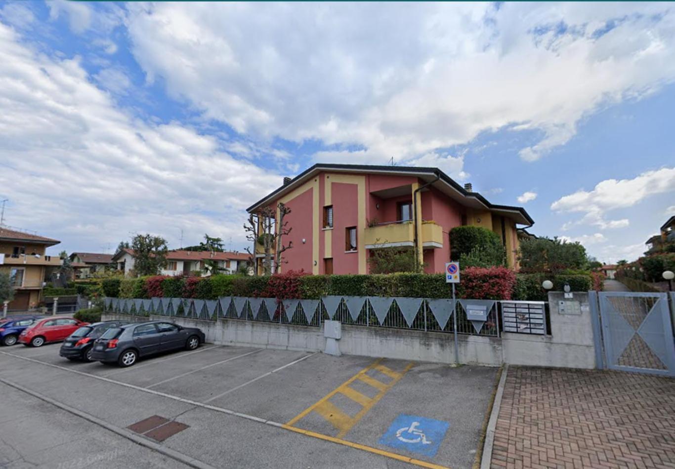 Apartmán Luminoso Trilocale Con Piscina E Giardino Privato Desenzano del Garda Exteriér fotografie