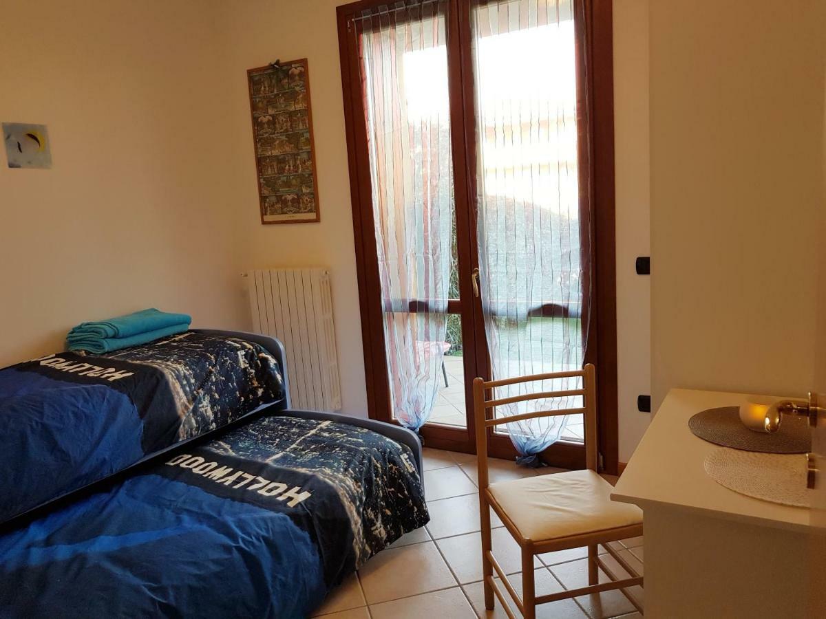 Apartmán Luminoso Trilocale Con Piscina E Giardino Privato Desenzano del Garda Exteriér fotografie