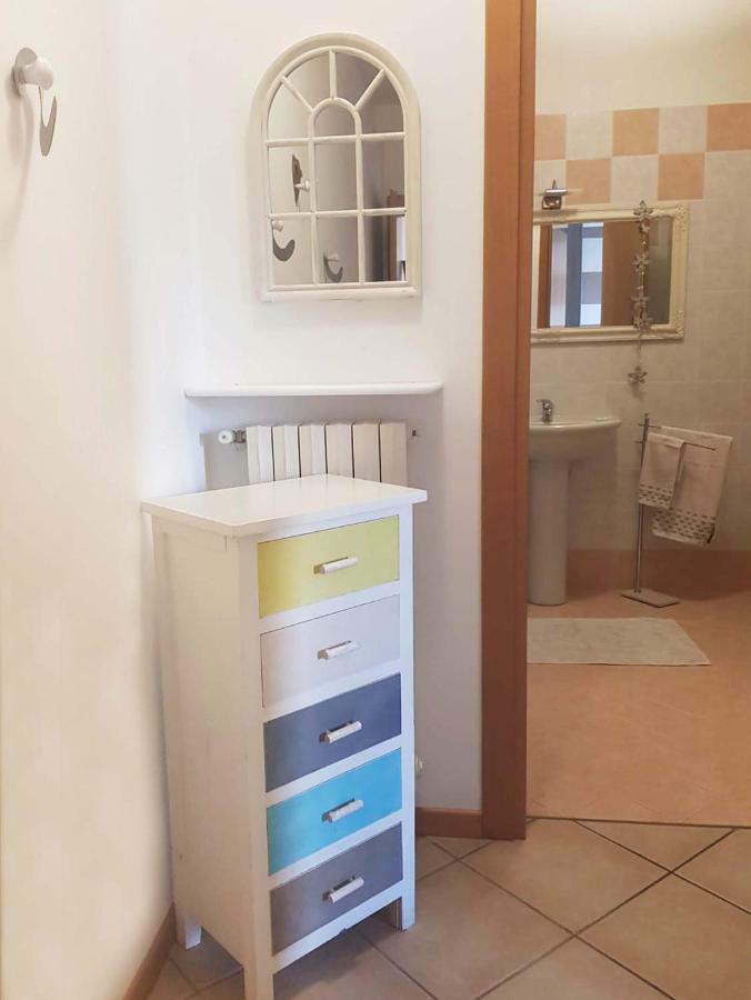 Apartmán Luminoso Trilocale Con Piscina E Giardino Privato Desenzano del Garda Exteriér fotografie